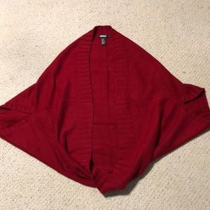 NWOT DKNY red shrug
